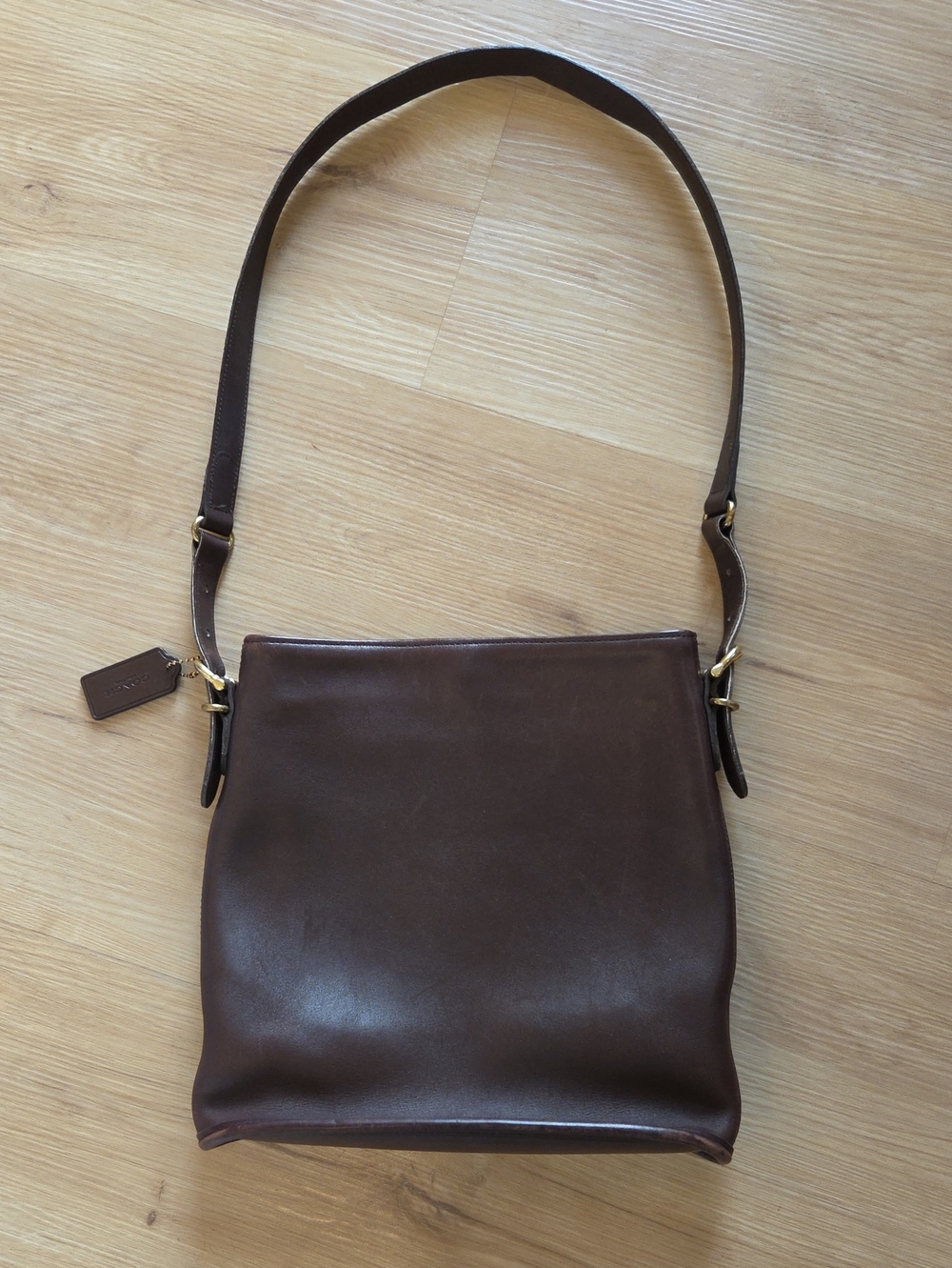 Vintage Coach Equestrian Slim Shoulder Bag 9806